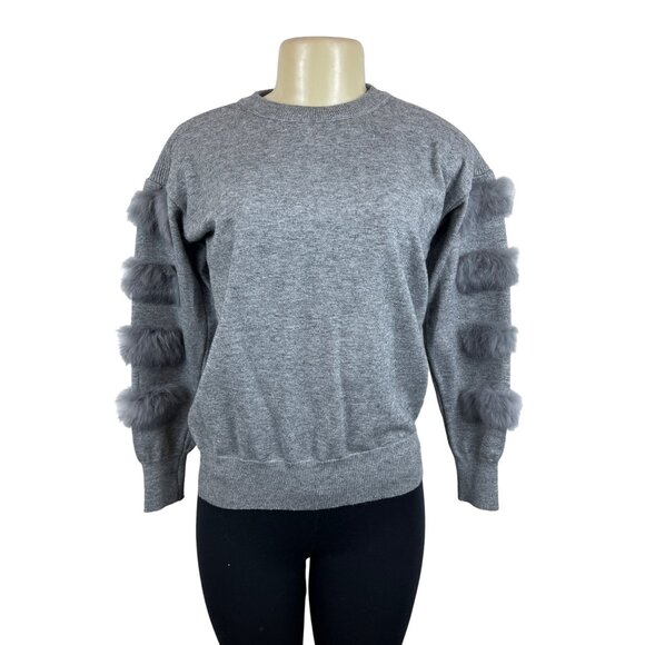 Daily Women's Gray Faux Fur Sleeve Trim Sweater Soft & Cozy Fabric Sz M/L - Picture 1 of 5